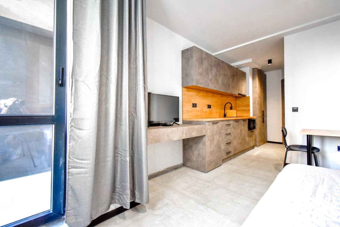 6 Studios 6 Bathrooms 2 Levels Kitchens София Экстерьер фото