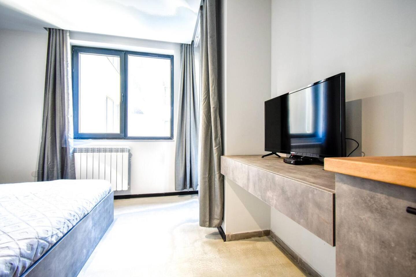 6 Studios 6 Bathrooms 2 Levels Kitchens София Экстерьер фото