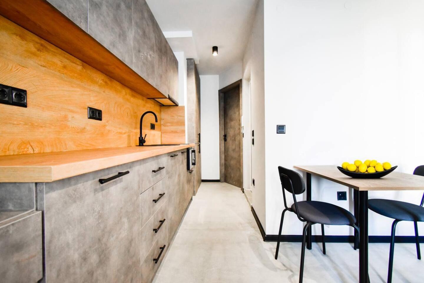 6 Studios 6 Bathrooms 2 Levels Kitchens София Экстерьер фото